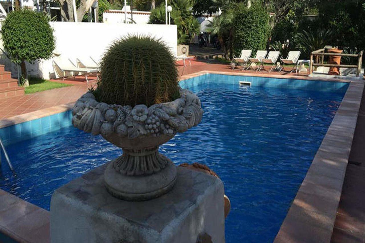 Hotel Villa Al Parco Forio  Exterior photo